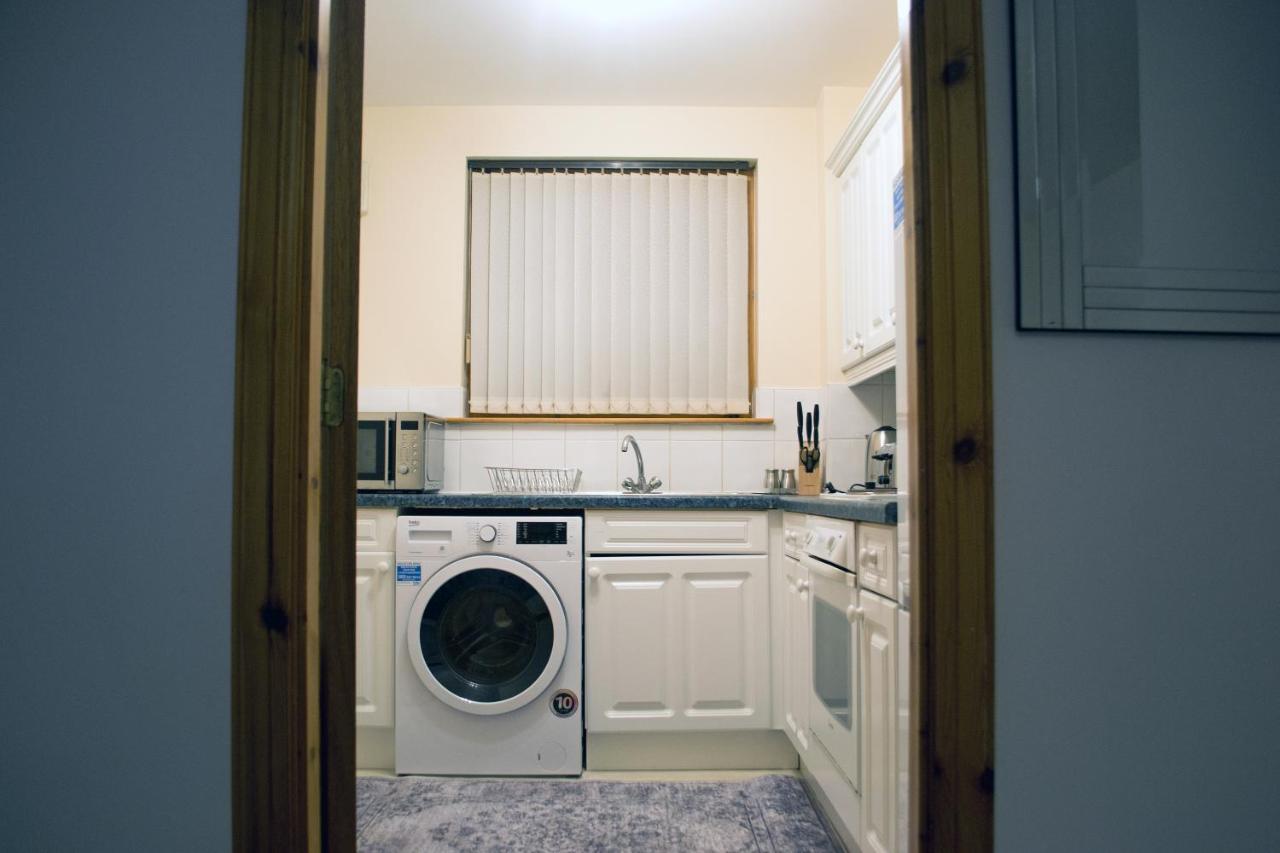 Superb 2 Bedroom Flat - Refurbished Dec 2024 インヴァネス エクステリア 写真