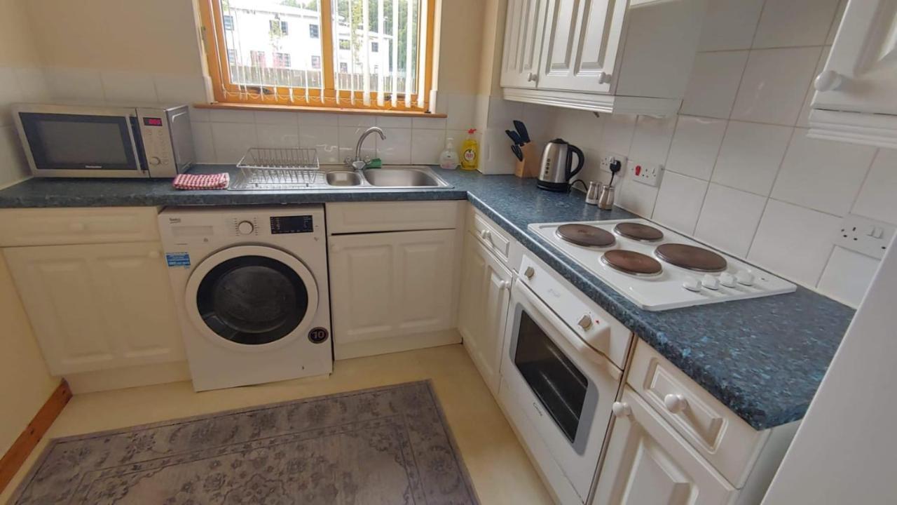 Superb 2 Bedroom Flat - Refurbished Dec 2024 インヴァネス エクステリア 写真